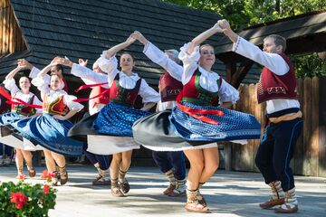 Odpoledne s folklorním souborem