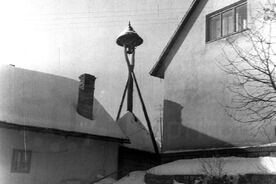 2_Lužná, zástavba v okolí zvonice, 1966 / Lužná, development in the area around the bell tower, 1966