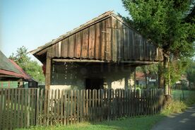 4_ Kovárna v Horní Lidči – čelní pohled, 2005 / The smithy in Horní Lideč – front view, 2005