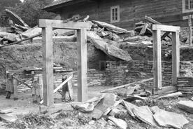 6_Valašská dědina, stavba sklepa, 1994 / The Wallachian Village, construction of the cellar, 1994