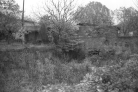 2_ Zbytky kamenného zdiva hamru v Ostravici, 1982 /Remnants of stone masonry from the tilt-hammer in Ostravice, 1982