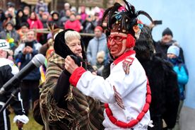 Masopust na Veselém Kopci v podání vesnické skupiny ze Studnice, 2024. Foto: Pavel Bulena, Muzeum v přírodě Vysočina