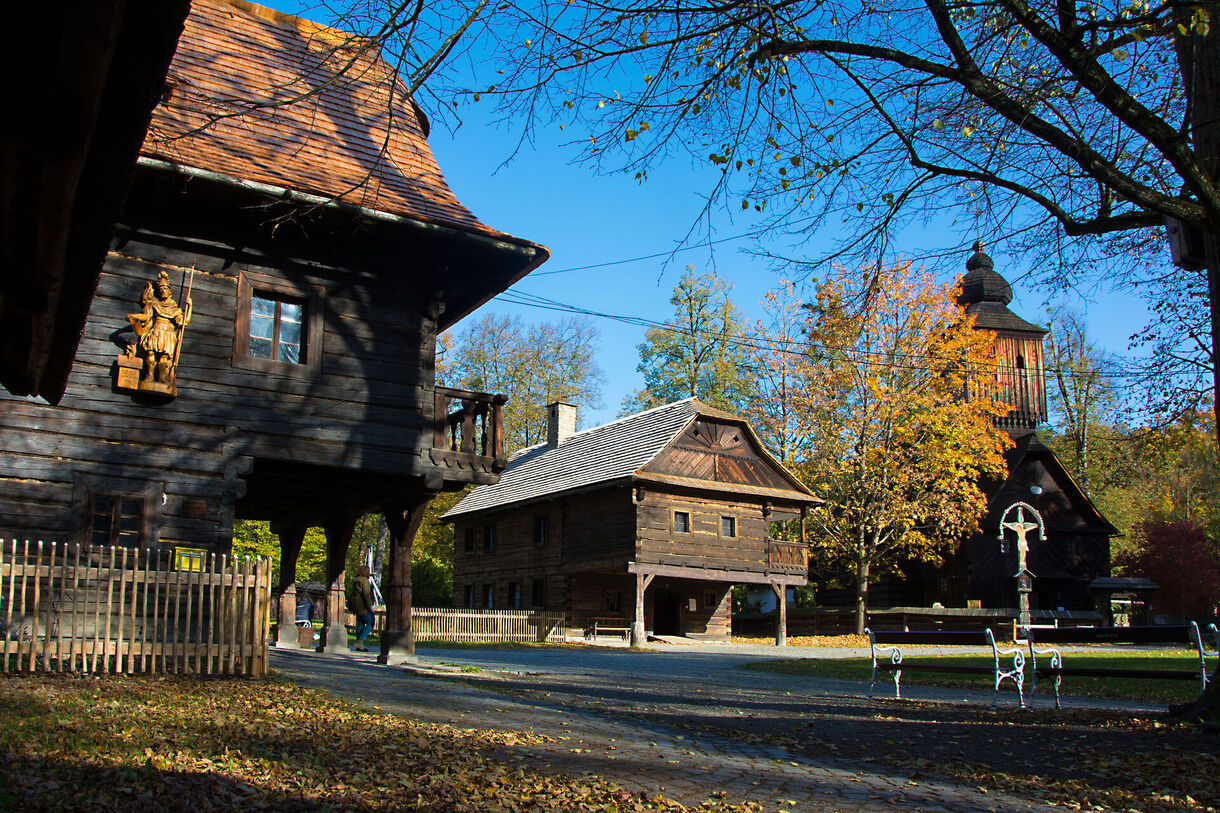 Aktuální návštěvní doba - listopad