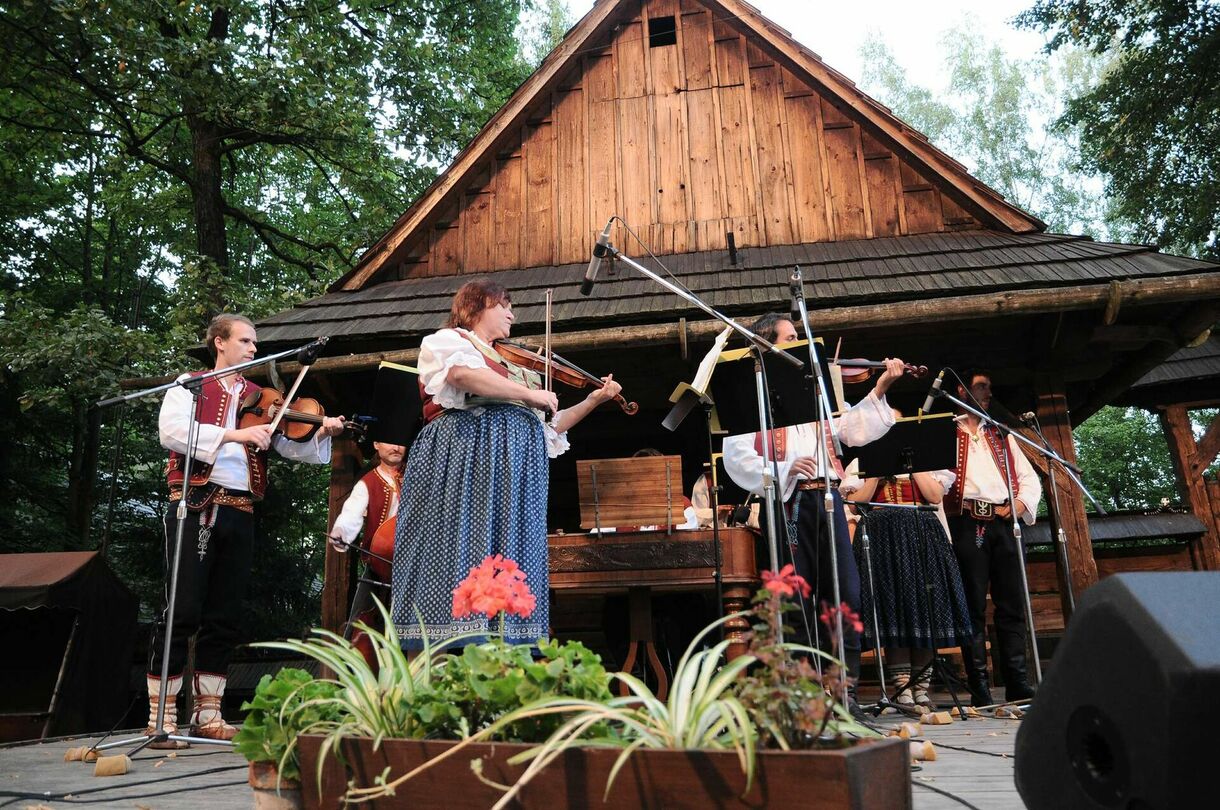 Cimbálová muzika Javořina