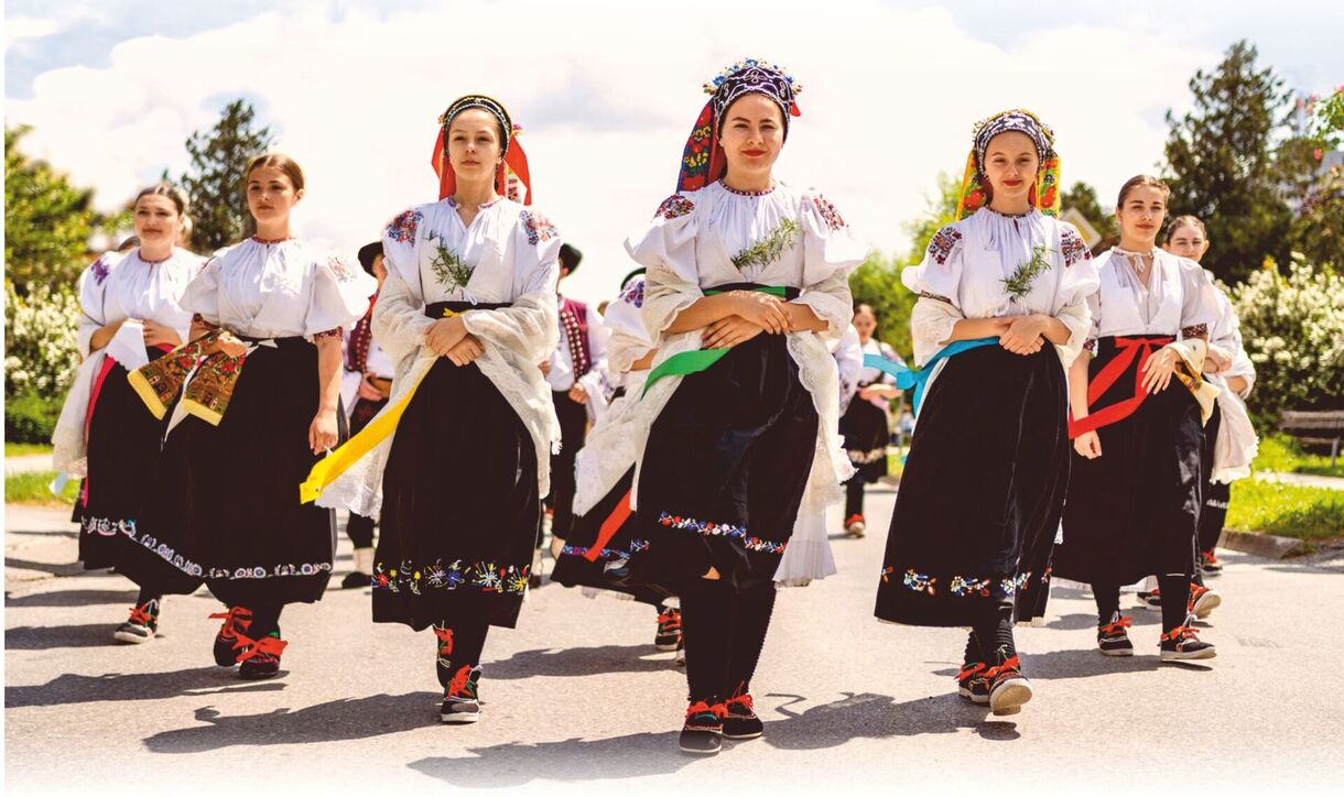 Folklórný súbor Váh z Púchova