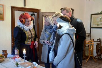 Hanácké kroje a paličkování