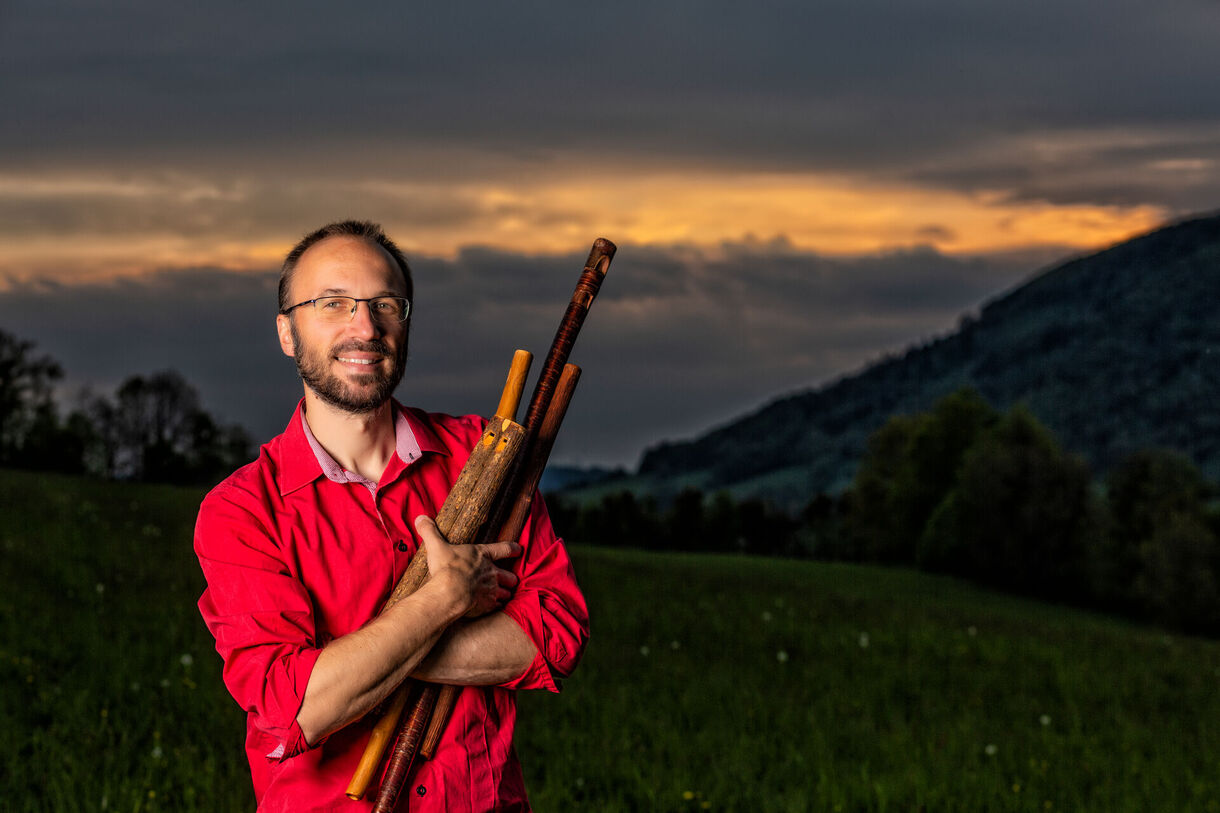 Zajímavosti lidové hudby Východní Moravy 