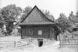 9_ Mališova usedlost v muzeu, 1973 / The Mališ farmstead at the museum, 1973