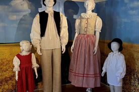 Hanácké muzeum v přírodě, Příkazy, výstava kroje